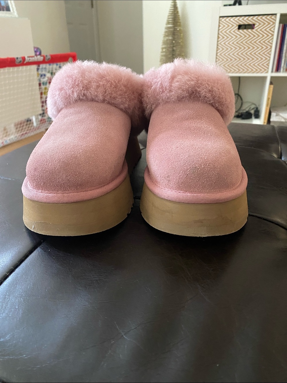 UGG Tazzelle Pink Dawn Suede Shearling Collar Slippers size 6 - Picture 4 of 6